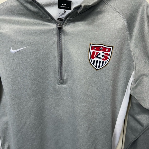 Nike United States Soccer Gray and White Dri-fit 1/4 Zip Sweatshirt Size Large - Picture 4 of 4
